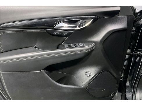 Used 2023 Buick Envision Essence w/ Sport Touring Package image 24