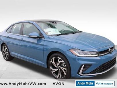 New 2025 Volkswagen Jetta SEL