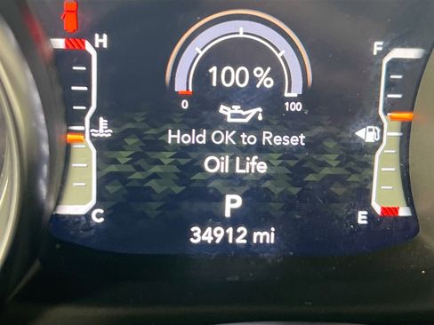 Used 2023 Jeep Wrangler Unlimited Sport image 12