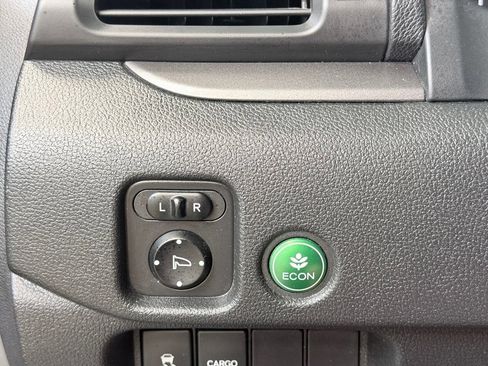 Used 2018 Honda Ridgeline Sport image 36