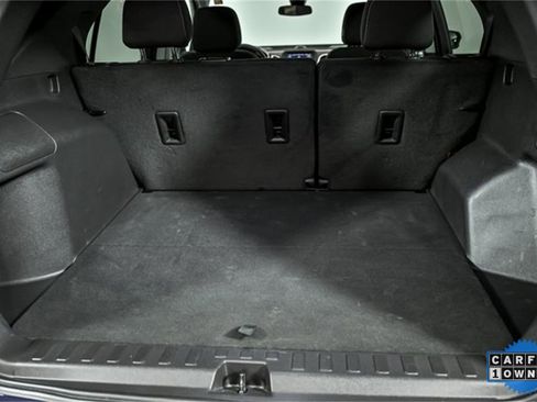 Used 2023 Chevrolet Equinox LT image 8