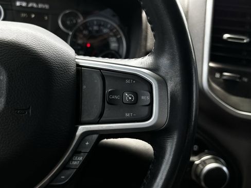 Used 2020 RAM 1500 Lone Star RWD image 16