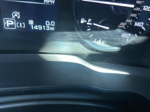 Used 2024 Subaru Crosstrek 2.0i AWD/4WD image 14