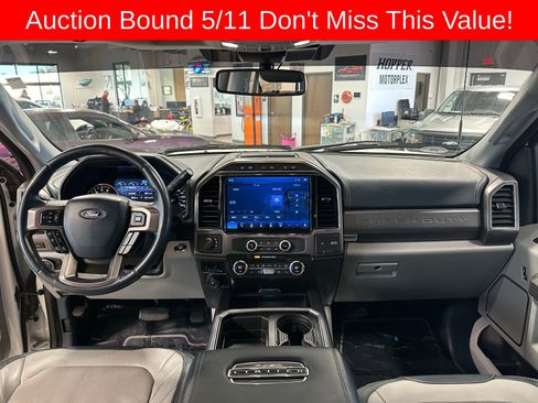 Used 2022 Ford F450 Limited w/ FX4 Off-Road Package AWD/4WD image 15