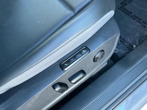 Used 2023 Volkswagen ID.4 Pro S image 16