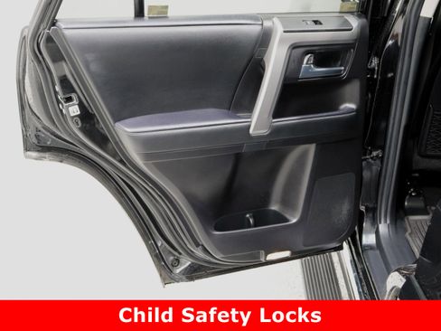 Certified 2022 Toyota 4Runner Limited image 30