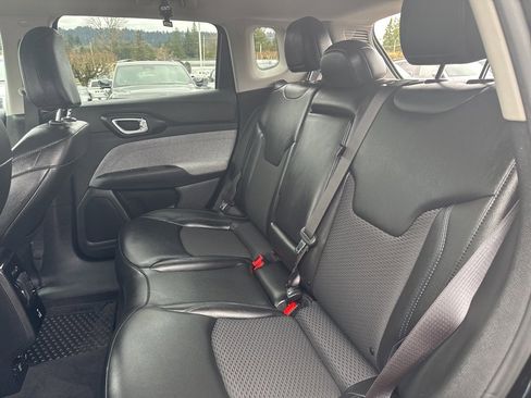 Used 2022 Jeep Compass Latitude w/ Convenience Group image 23