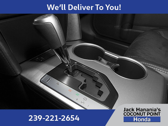 Used 2013 Toyota Camry SE FWD image 10
