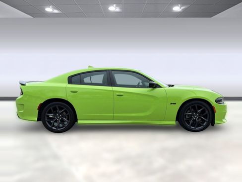 Used 2023 Dodge Charger R/T w/ Blacktop Package RWD image 8