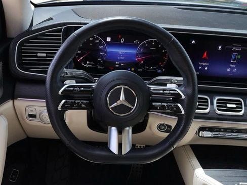 Certified 2025 Mercedes-Benz GLS 450 4MATIC image 20