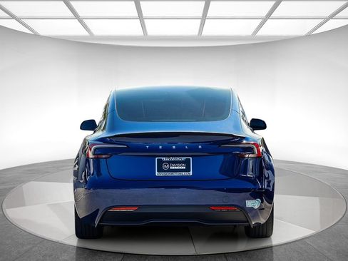 Used 2024 Tesla Model 3 Standard Range RWD image 3