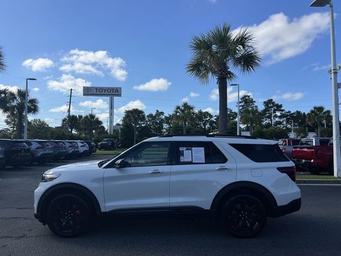Used 2023 Ford Explorer ST w/ Equipment Group 401A AWD/4WD image 7