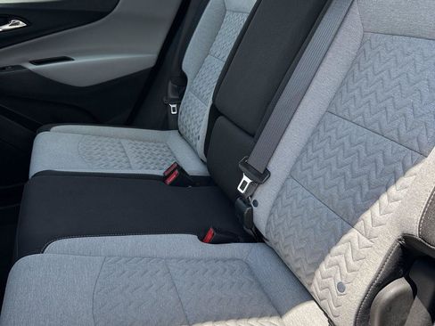Certified 2023 Chevrolet Equinox LS FWD image 19