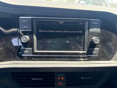 Used 2024 Volkswagen Jetta Sport FWD image 20