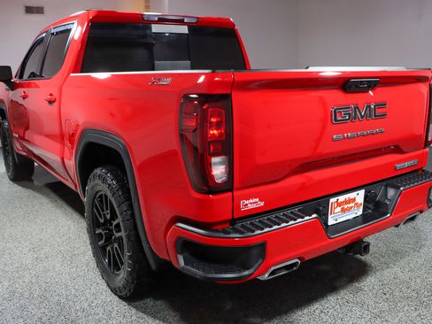 Used 2023 GMC Sierra 1500 Elevation w/ Preferred Package AWD/4WD image 9