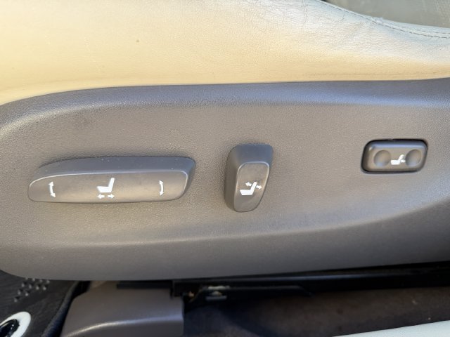 Used 2010 Lexus IS 250 RWD image 24