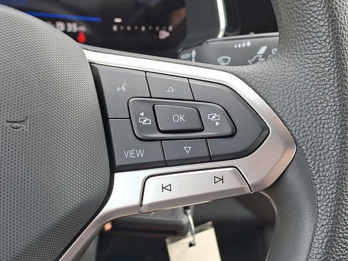 Used 2023 Volkswagen Jetta Sport image 21