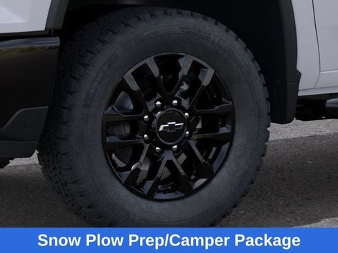 New 2026 Chevrolet Silverado 2500 Custom w/ Custom Value Package AWD/4WD image 10