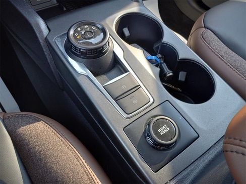 Used 2025 Ford Bronco Sport Outer Banks w/ Outer Banks Tech Package+ image 23