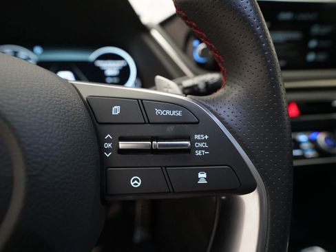 Used 2023 Hyundai Sonata SEL Plus FWD image 18
