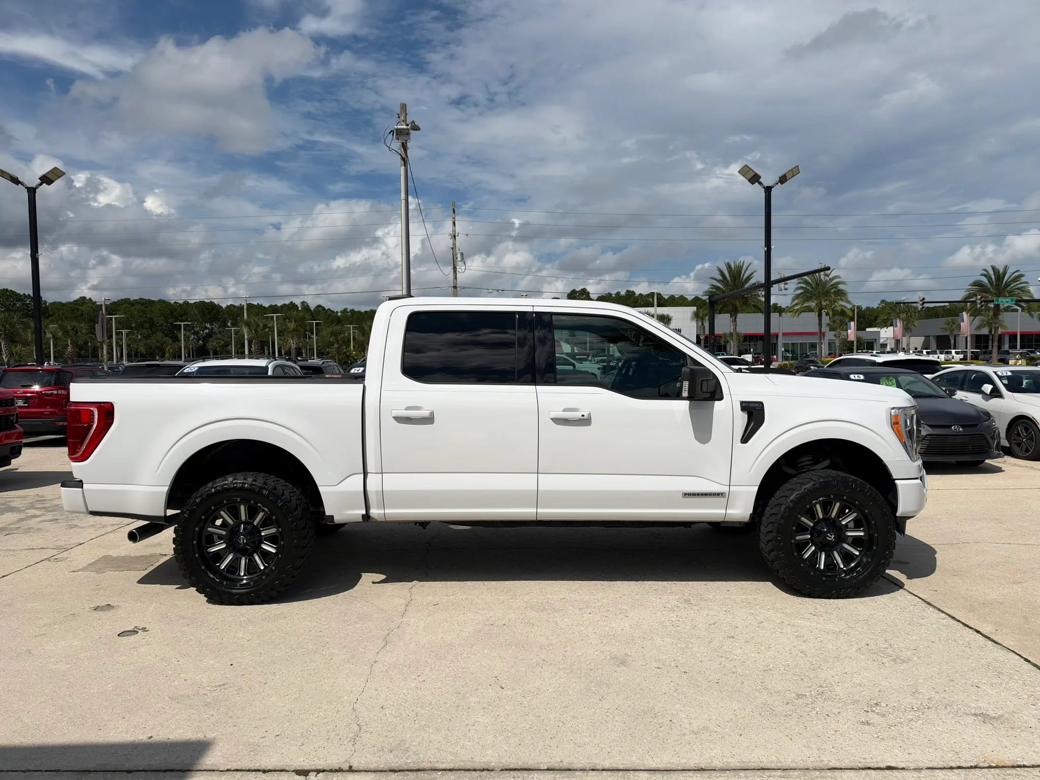 Used 2022 Ford F150 XLT w/ Equipment Group 302A High AWD/4WD image 6