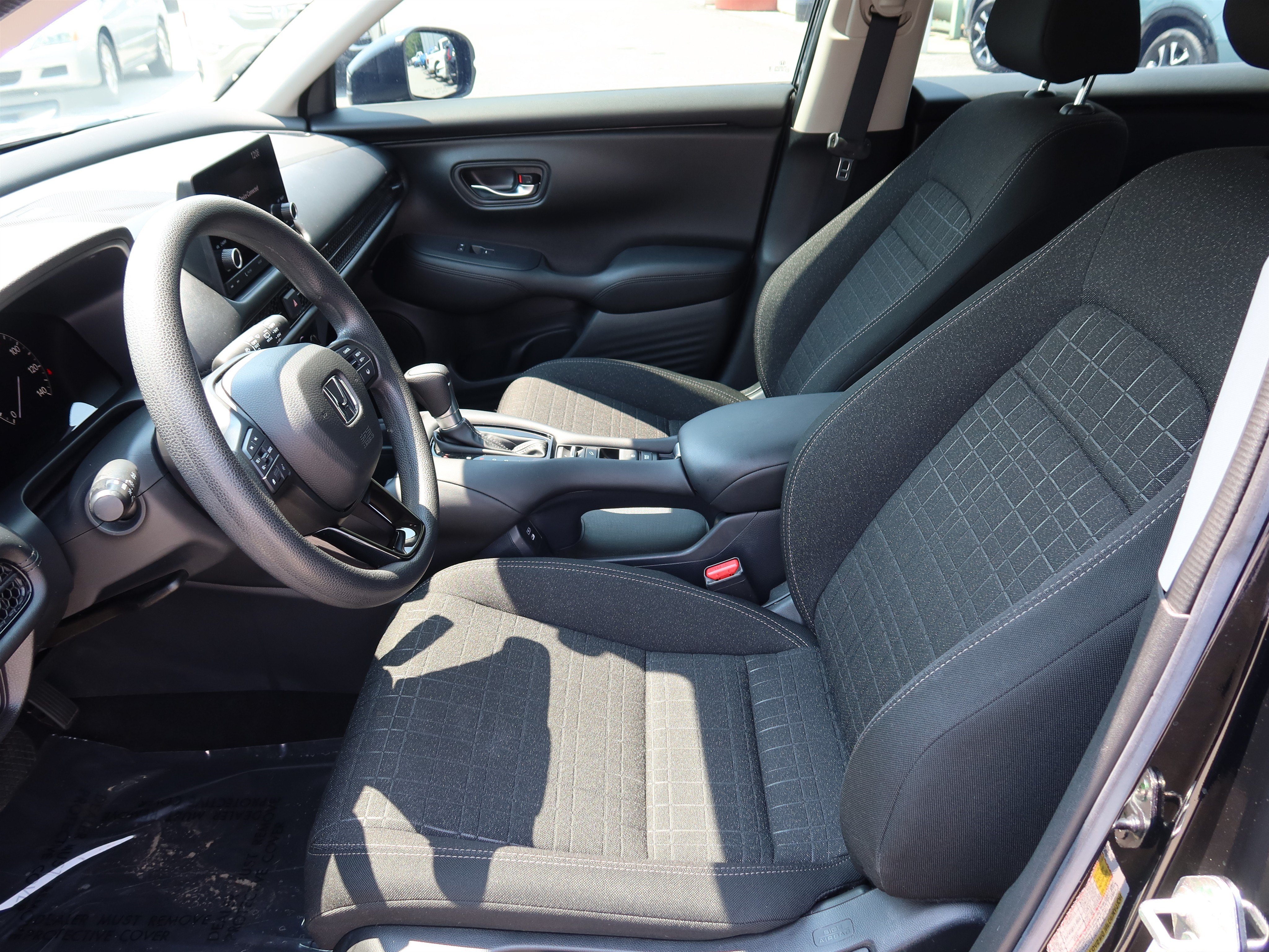 Certified 2024 Honda HR-V LX image 17