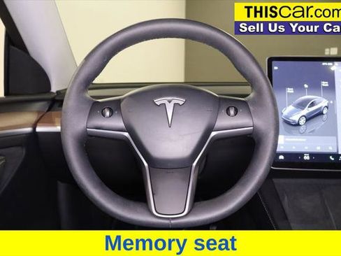 Used 2023 Tesla Model Y Long Range image 14