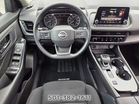 Used 2026 Nissan Rogue S FWD image 13