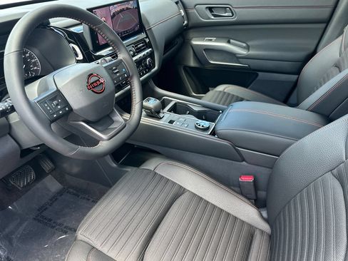New 2026 Nissan Pathfinder Rock Creek AWD/4WD image 10