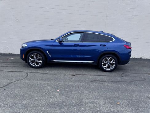 Used 2023 BMW X4 xDrive30i image 2