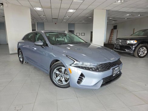 Used 2023 Kia K5 LXS FWD image 1