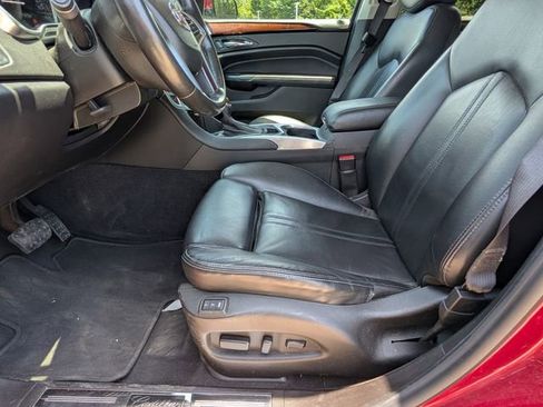 Used 2015 Cadillac SRX Luxury FWD image 14