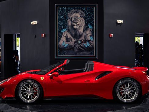 Used 2020 Ferrari 488 Pista Spider RWD image 24