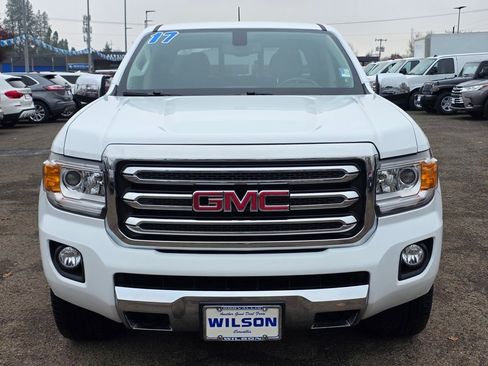 Used 2017 GMC Canyon SLT image 3