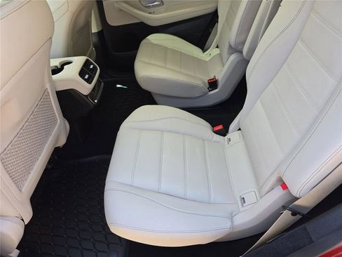 Certified 2024 Mercedes-Benz GLS 450 4MATIC image 16