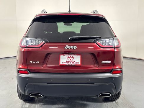 Used 2020 Jeep Cherokee Latitude Plus image 5