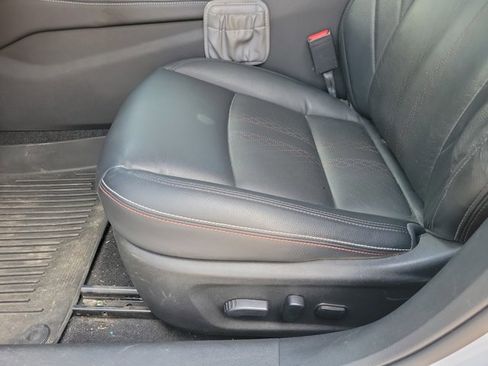 Used 2023 Nissan Altima 2.5 SR w/ SR Premium Package image 7