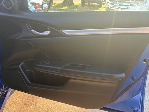 Used 2020 Honda Civic Sport image 25