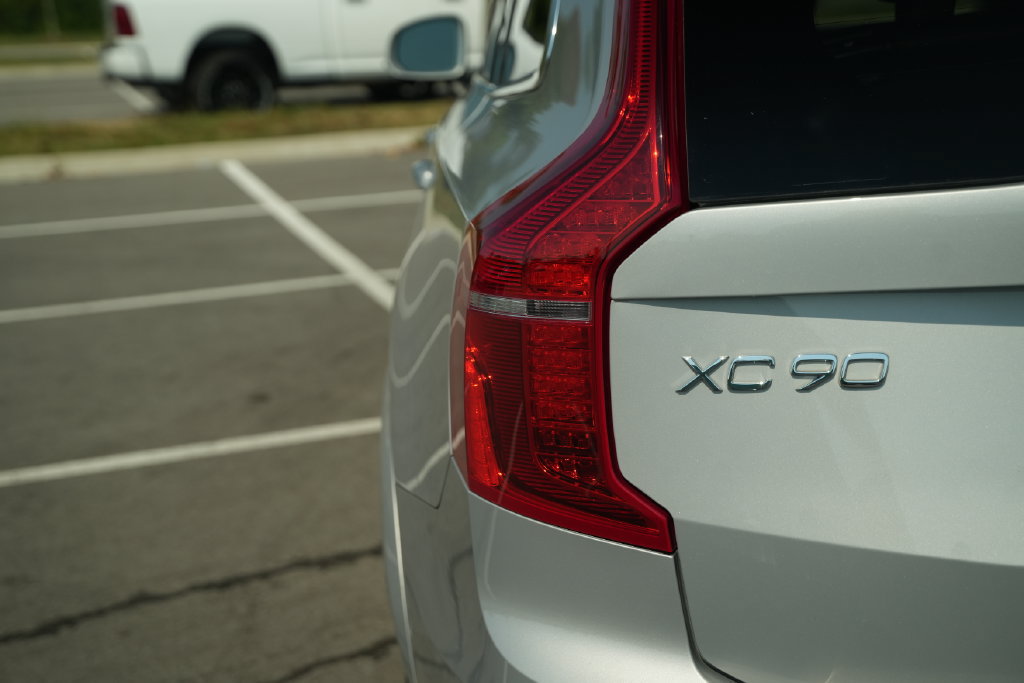 Used 2023 Volvo XC90 B5 Plus w/ Protection Package AWD/4WD image 46