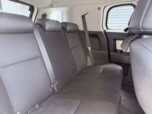 Used 2008 Toyota FJ Cruiser 4WD image 12