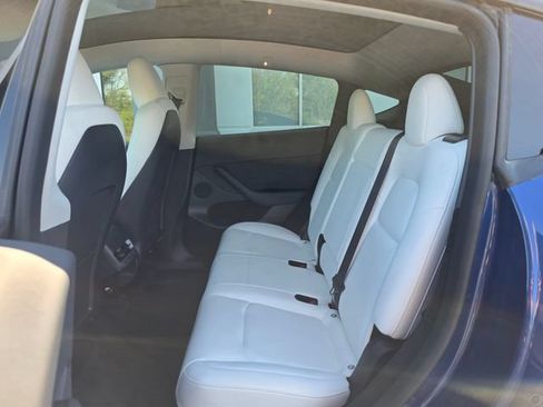 Used 2023 Tesla Model Y Performance AWD/4WD image 30