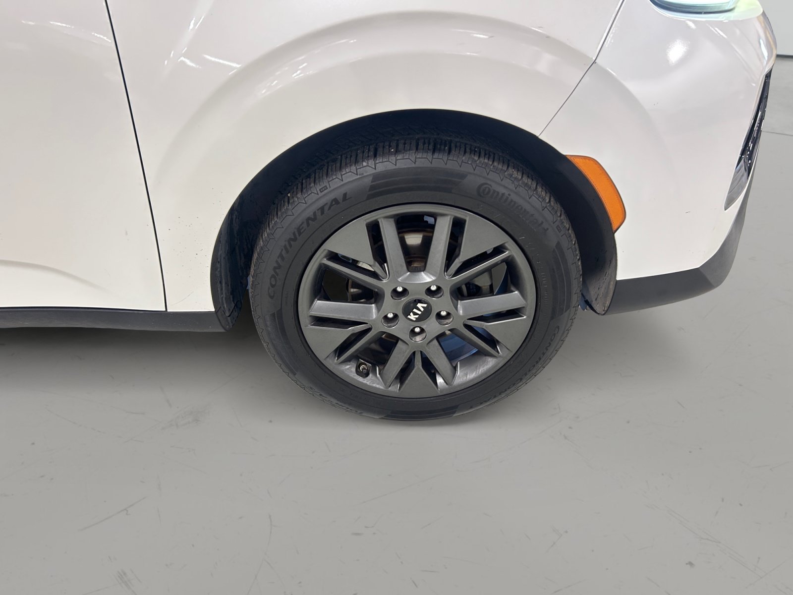 Used 2020 Kia Soul EX FWD image 10