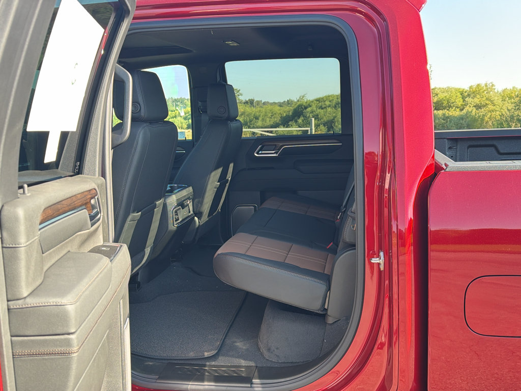 New 2026 Chevrolet Silverado 2500 High Country w/ High Country Premium Package AWD/4WD image 36
