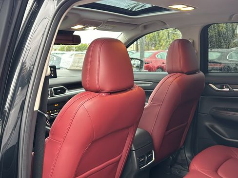 Certified 2025 MAZDA CX-5 Carbon Edition image 17