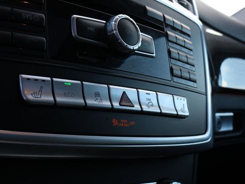 Used 2015 Mercedes-Benz ML 400 4MATIC image 30