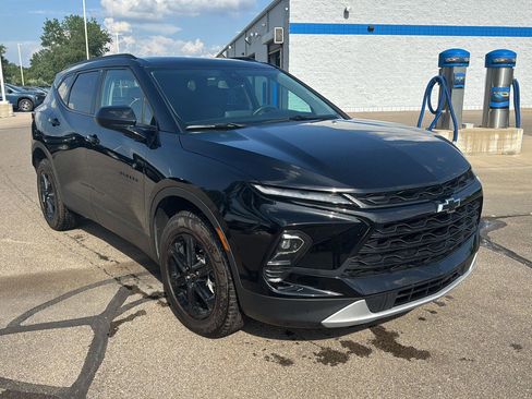 Used 2023 Chevrolet Blazer LT w/ Convenience Package AWD/4WD image 7