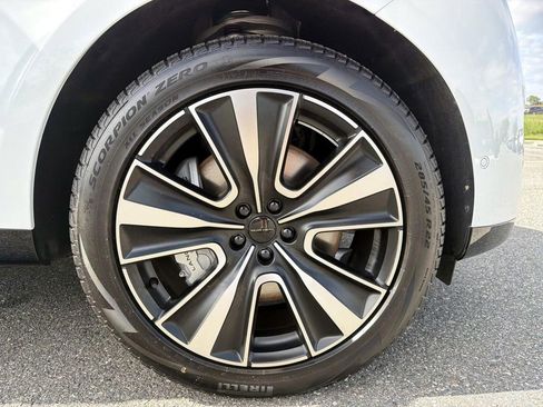 New 2026 Land Rover Range Rover SE AWD/4WD image 10