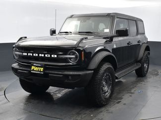 New 2025 Ford Bronco Outer Banks w/ Sasquatch Package video 1