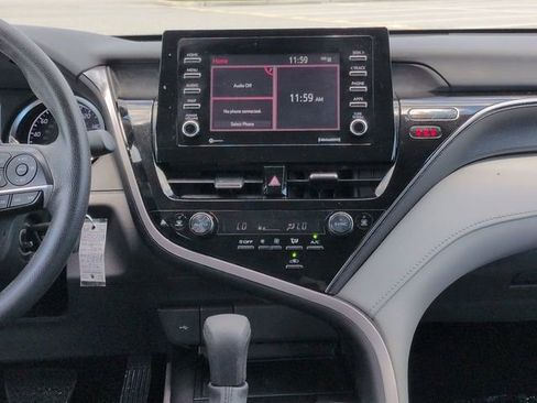 Certified 2023 Toyota Camry LE FWD image 17