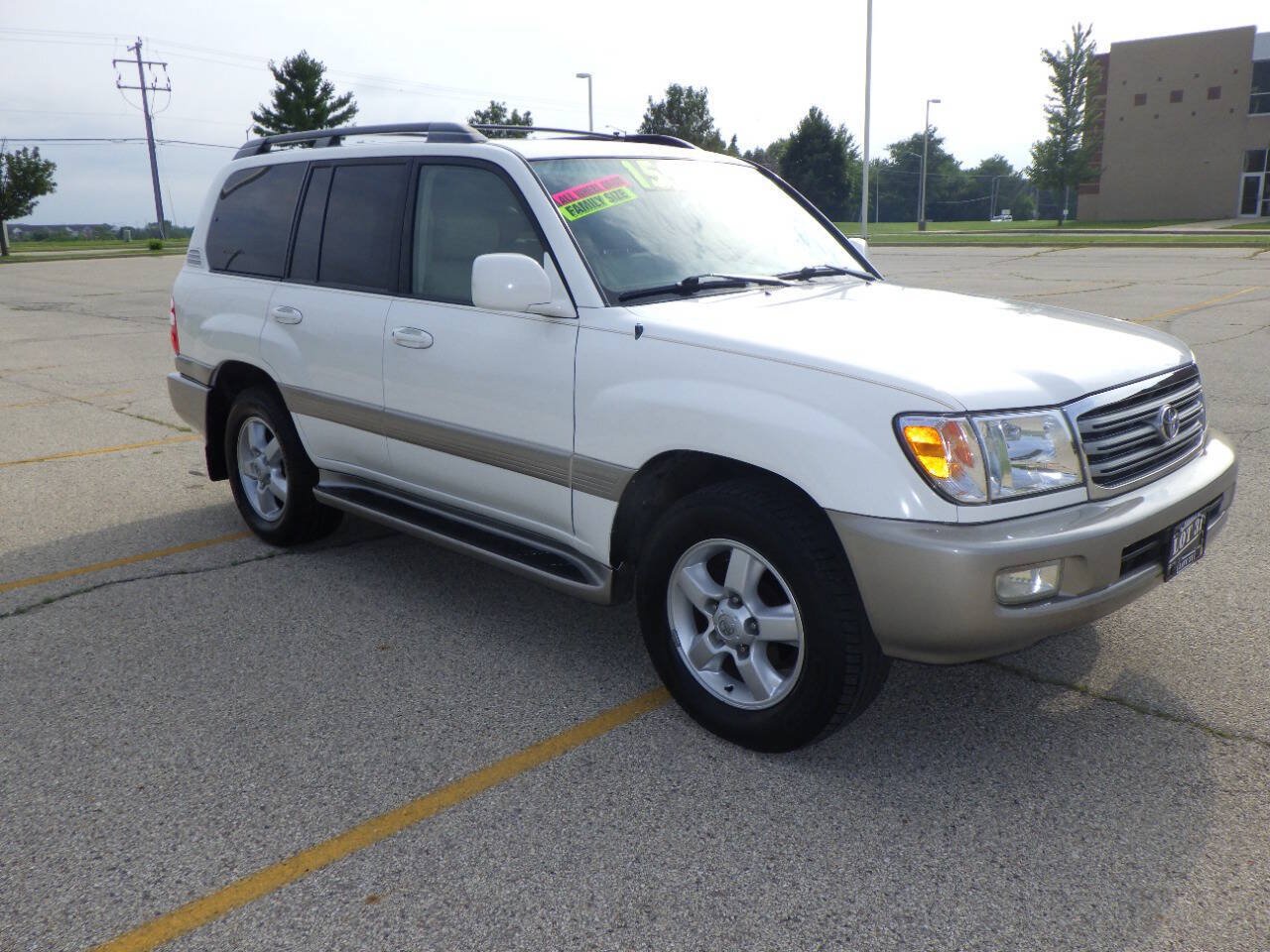 Used 2004 Toyota Land Cruiser AWD/4WD image 5